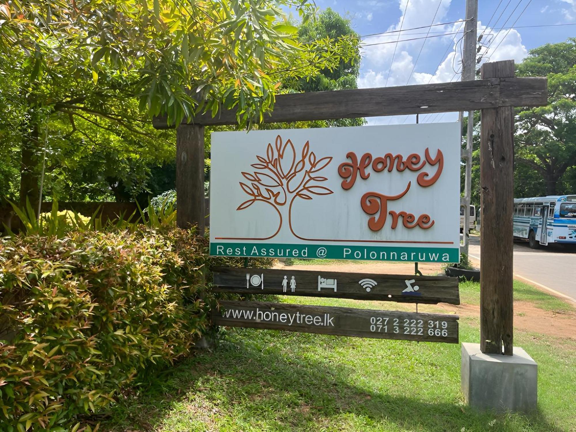 Honey Tree Polonnaruwa Hotel Luaran gambar