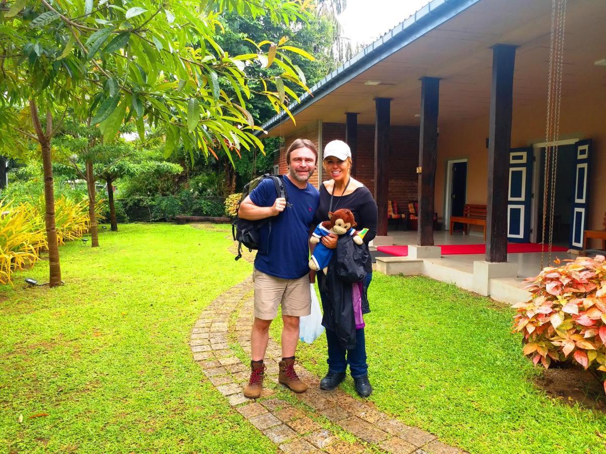 Honey Tree Polonnaruwa Hotel Luaran gambar