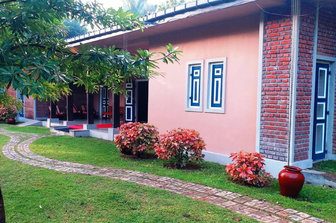 Honey Tree Polonnaruwa Hotel Luaran gambar