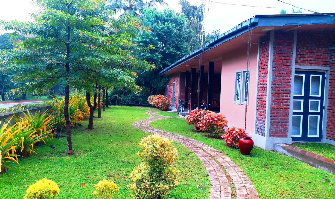 Honey Tree Polonnaruwa Hotel Luaran gambar